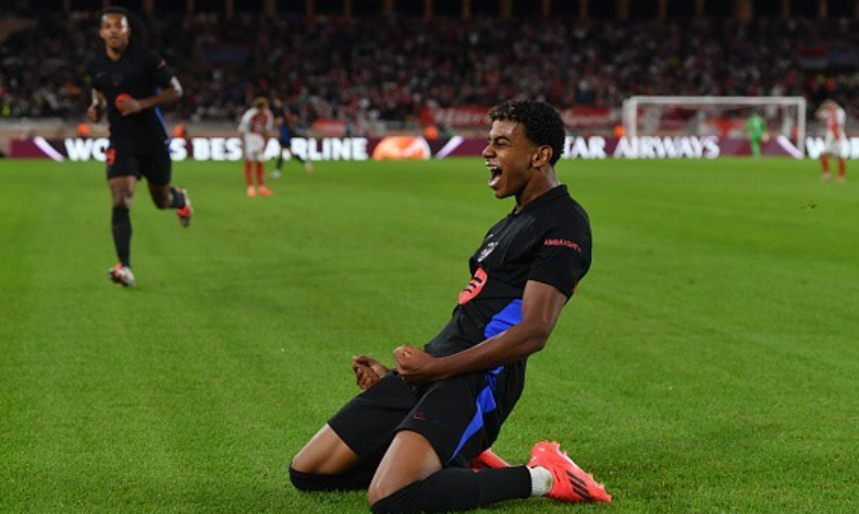 在全球足坛 在全球足坛